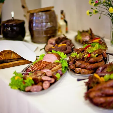 Hotel Srebrna Gora ホテル
