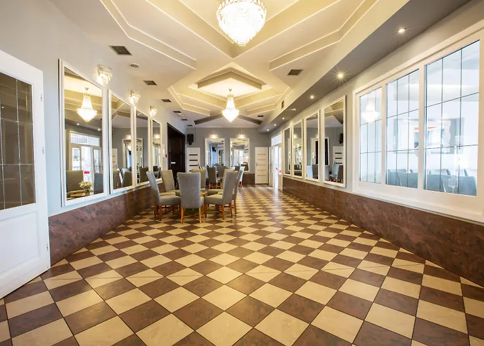 Hotel Srebrna Gora 3*
